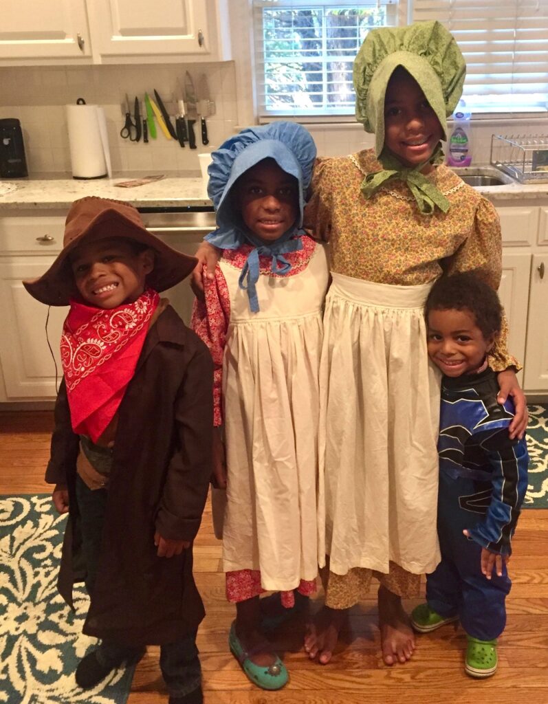 Pioneer kids in costume